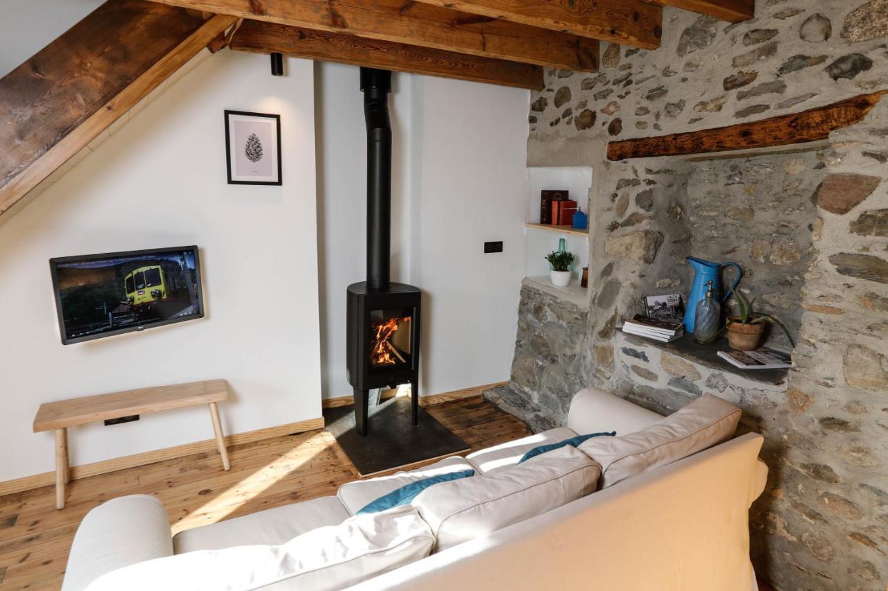 Domaine Agricole Cotze / Casa Rural Enveitg المظهر الخارجي الصورة